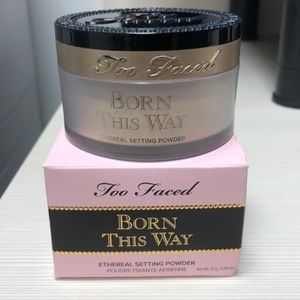 Too Faced Born This Way Ethereal Setting Powder